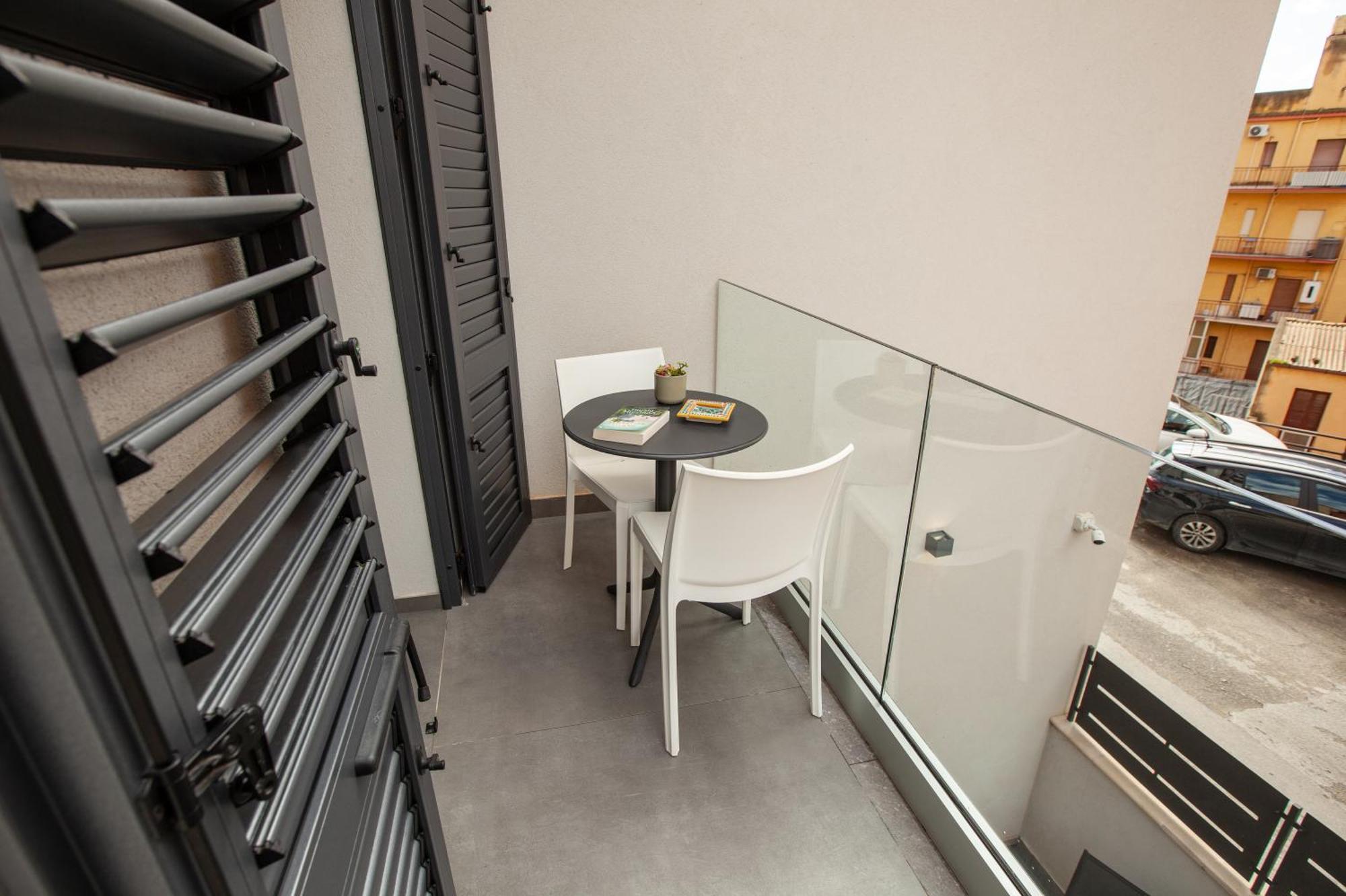Oneira Rooms อากริเจนโต ภายนอก รูปภาพ