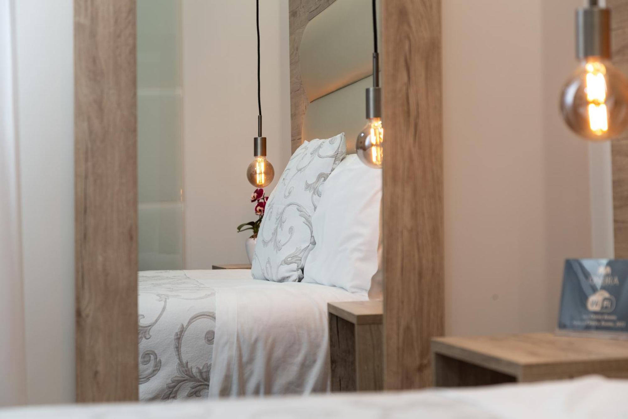 Oneira Rooms อากริเจนโต ภายนอก รูปภาพ